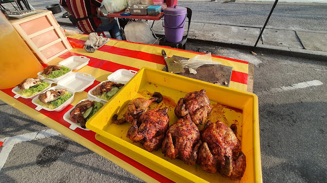 nasi lemak berlauk (depan 99 speedmart)