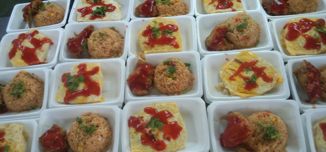 By : three sha kedai makan rm2.50 - Gastronomi dan perhotelan