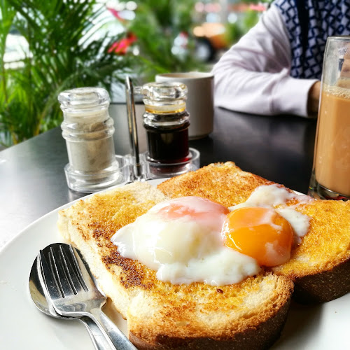 Opinii despre Q Bistro Bandar Sri Permaisuri în Kuala Lumpur - Gastronomi dan perhotelan