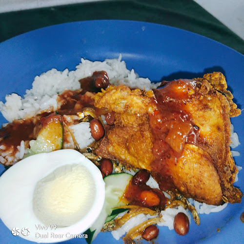 Lot 8472-C, Jalan Tepi Sungai, 36400 Hutan Melintang, Perak