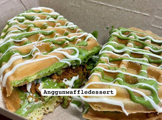 Anggun Waffle & Dessert