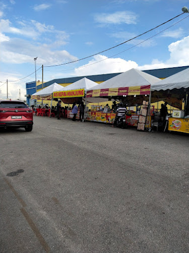 Lorong Pasar Malam Persalam, Jalan PPMP 1, Pusat Perniagaan Manjung Point I, 32040 Seri Manjung, Perak