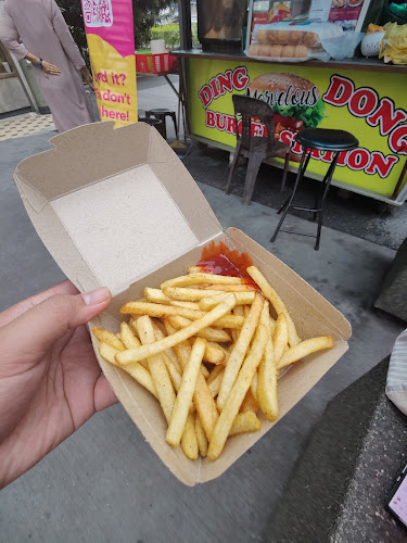Opinii despre Ding Dong Burger Station în Kuala Lumpur - Gastronomi dan perhotelan