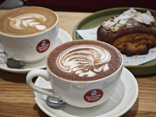 Frenche Roast Cafe (Molek) - Gastronomi dan perhotelan