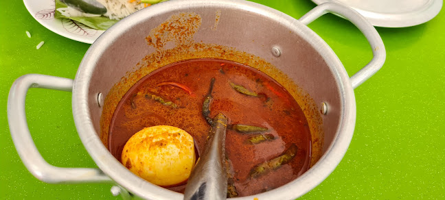 Kemaman Nasi Dagang - Gastronomi dan perhotelan