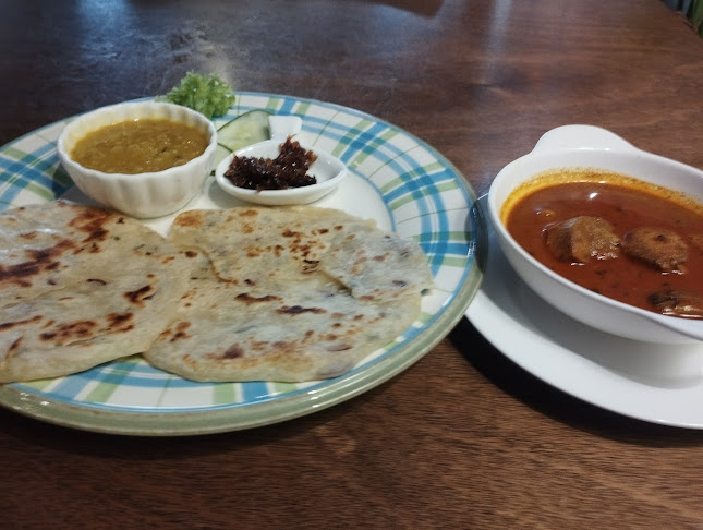 KANDY RESTOBAR - Gastronomi dan perhotelan