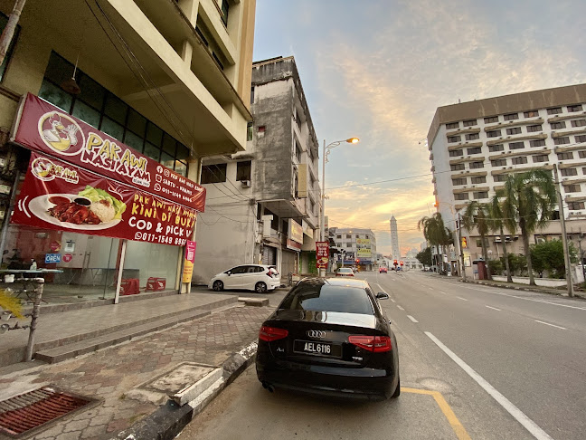 Comentarii opinii despre Pak Awi Nasi Ayam