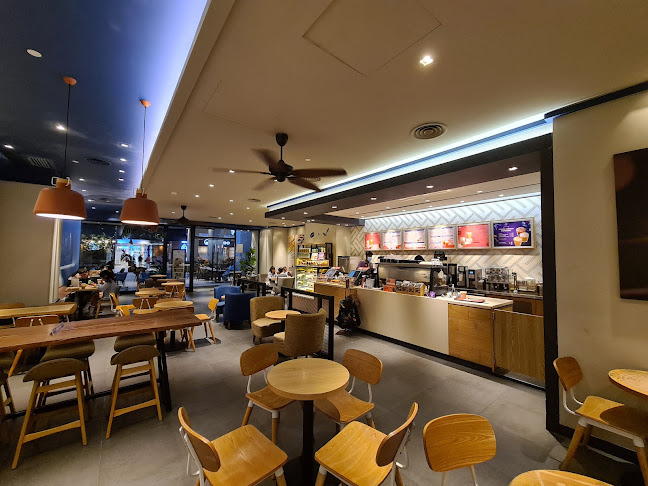 The Coffee Bean & Tea Leaf