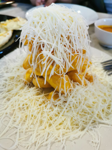 The Best Corner Stutong - Gastronomi dan perhotelan