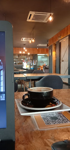 Opinii despre Prime Cafe & Restaurant în Penampang - Gastronomi dan perhotelan