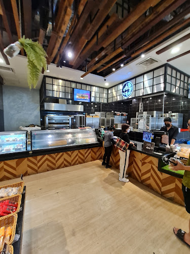 Comentarii opinii despre Moonlight Cake House (KSL)