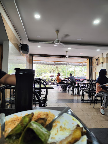 No. 12, Jalan Liku B 8/B, Seksyen 8, 40000 Shah Alam, Selangor