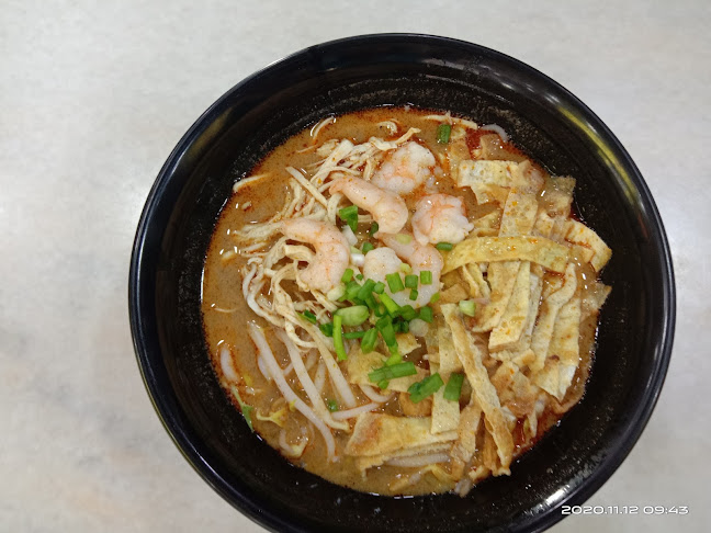 Comentarii opinii despre 7夜 Cafe ,Sibu