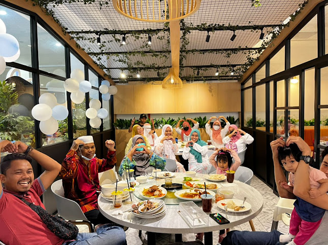 G-68, 01-01, Shopping Mall Ground Floor Bay Point, Persiaran Danga Perdana Country Garden, Danga Bay, 80200 Johor Bahru, Johor Darul Ta'zim