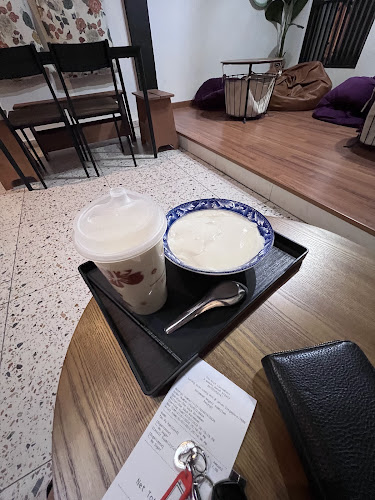 Comentarii opinii despre The Maneh