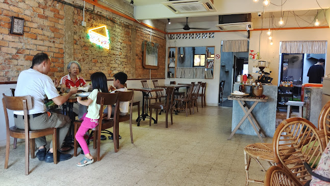 100 houz coffee & breakfast - Kajang