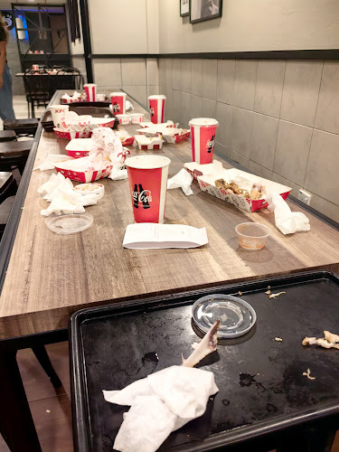 Comentarii opinii despre KFC