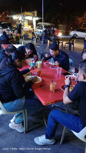 D'Permas Seafood - Gastronomi dan perhotelan