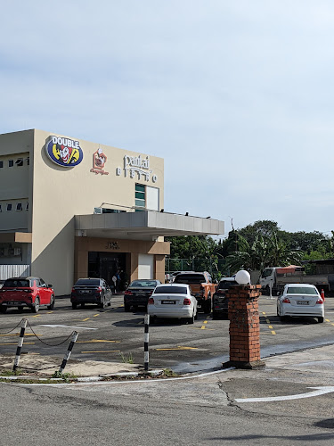 Comentarii opinii despre ClaypotHaus Tanjung Aru (Pantai Bistro)