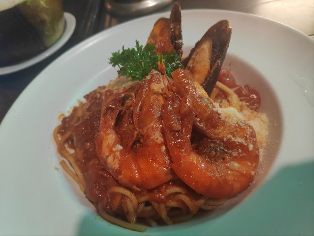 Laguna Bay Beach Bar Penang - Gastronomi dan perhotelan