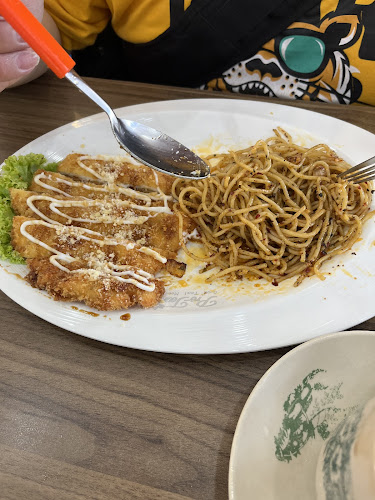 Uncle Wang Foodcourt - Gastronomi dan perhotelan