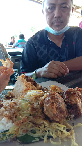 Warung Nasi Padang Bukit Kecil - Gastronomi dan perhotelan