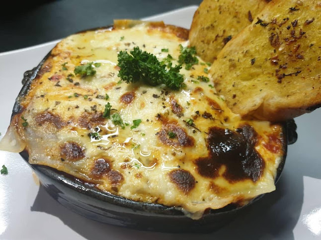 Toscani's Wine & Dine Cafe