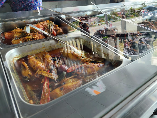 Warung Kak Long Ceri - Gastronomi dan perhotelan