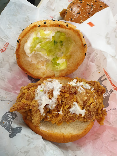 Wallace - Gastronomi dan perhotelan