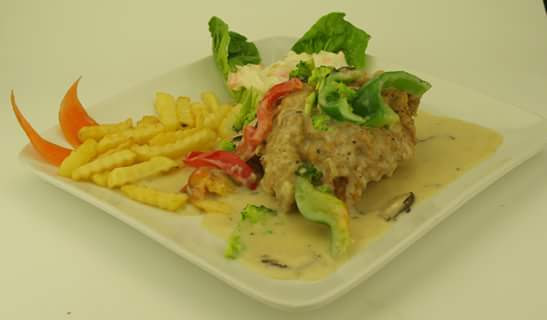 Happy Owl Cafe - Gastronomi dan perhotelan