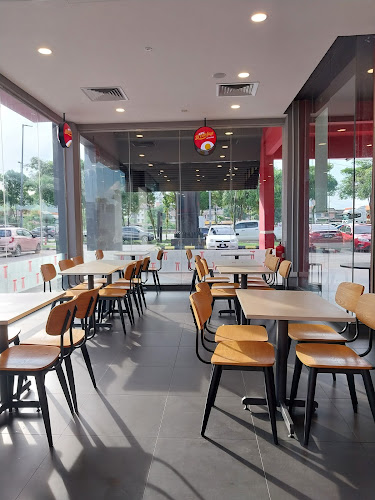 KFC Taman Perling DT - Gastronomi dan perhotelan