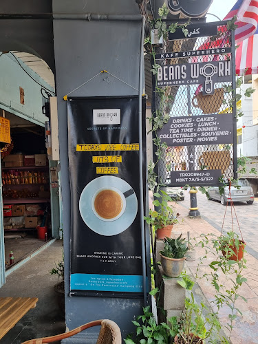 Opinii despre BeansWork_SuperheroCafe în Kuala Terengganu - Gastronomi dan perhotelan