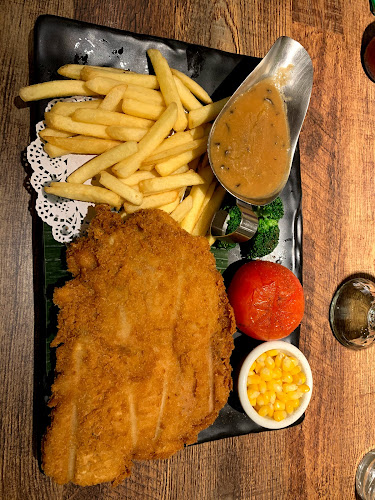 Lot G342 & G343, Ground Floor Oval, 1 Utama Shopping Centre, 1, Lebuh Bandar Utama, Bandar Utama, 47800 Petaling Jaya, Selangor