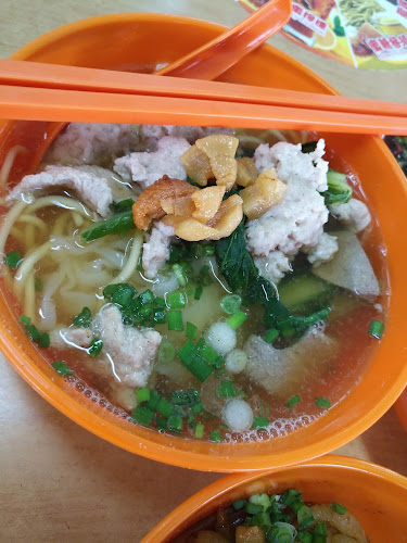 Comentarii opinii despre 蓮興面粉糕 Lian Heng Mee Hoon Kueh SS19 @ Restaurant Dynasty