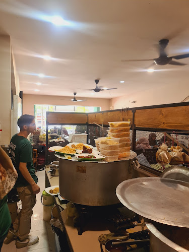 Beriani Bonda House 1969 - Gastronomi dan perhotelan