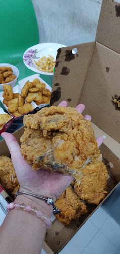 Opinii despre KFC Batu Gajah în Batu Gajah - Gastronomi dan perhotelan