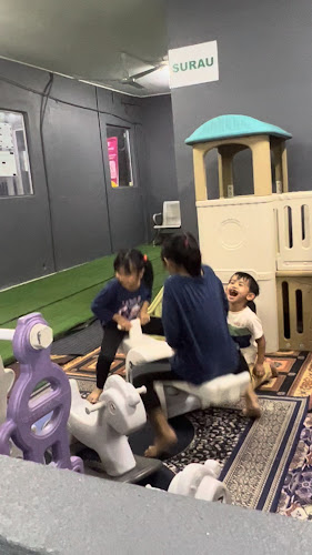 Comentarii opinii despre Grey House Cafe