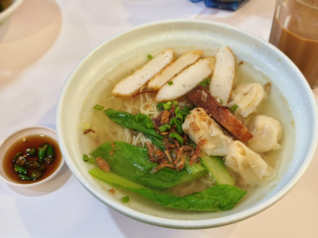 Hikmah FameLee - Gastronomi dan perhotelan