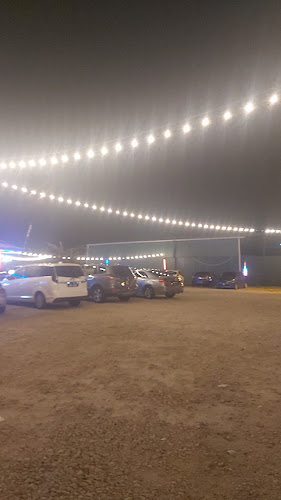 Fauzira Tomyam Seafood - Gastronomi dan perhotelan