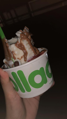 Llaollao KB Mall - Gastronomi dan perhotelan