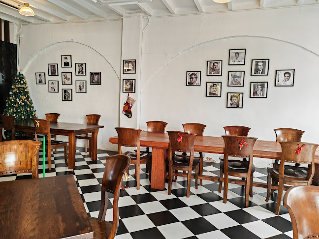 166 & 168, Jln Padungan, 93100 Kuching, Sarawak