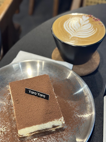 Yara Yara Jb - Gastronomi dan perhotelan