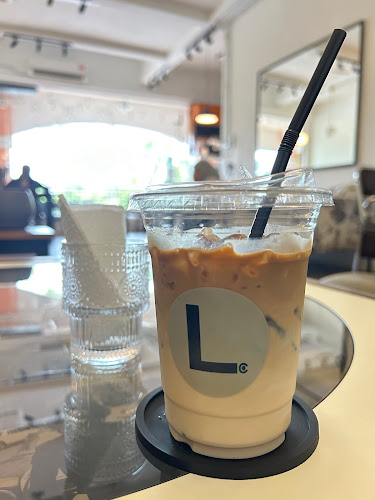 Locals Only - Gastronomi dan perhotelan