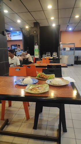 Popular Food Garden - Gastronomi dan perhotelan