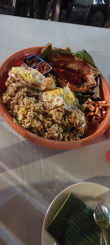 Comentarii opinii despre Ahmed's Nasi Goreng Seafood