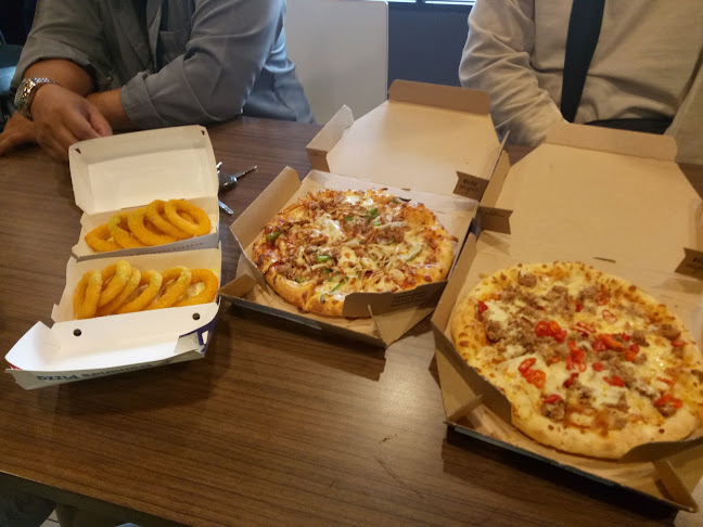 Domino's Bukit Baru Melaka - Melaka