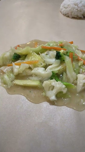 Shells N Fins Restaurant - Gastronomi dan perhotelan