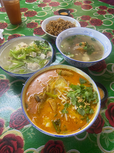 Garai Busstop Kepayan - Gastronomi dan perhotelan
