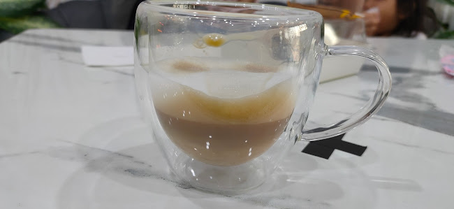 Opinii despre TEEYA CAKE HOUSE în Chukai - Gastronomi dan perhotelan