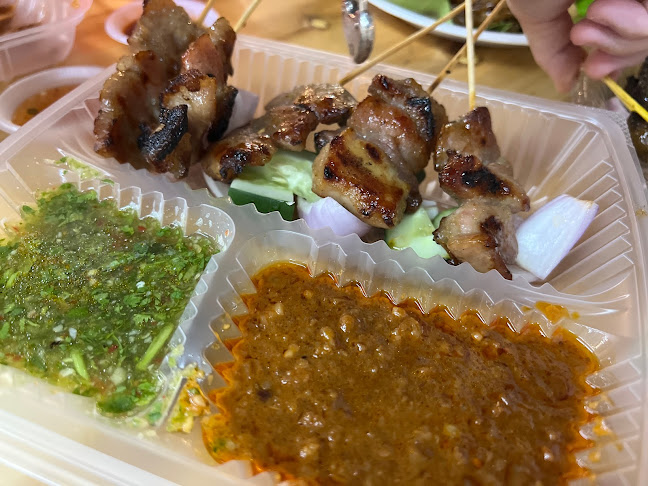 Pusat Makan Taman Tasik (Food Centre ) - Gastronomi dan perhotelan